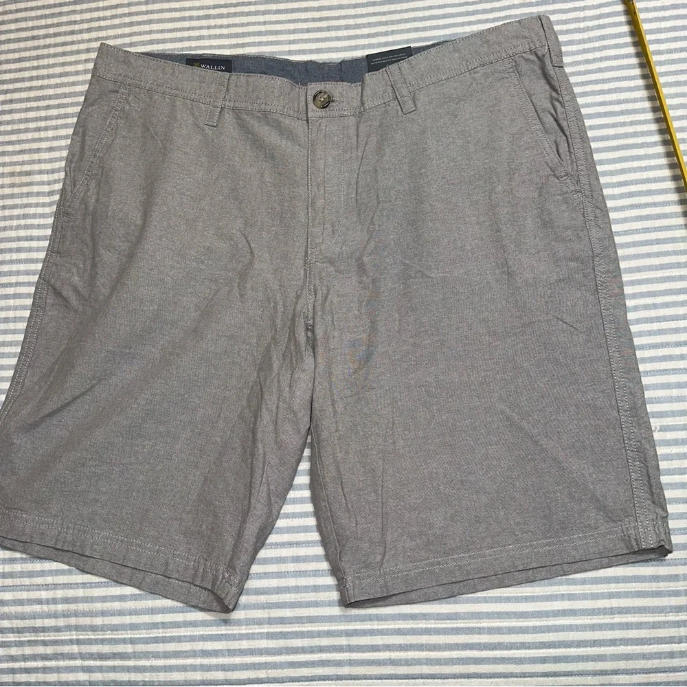 Wallin & Bros. Shorts Gray Chambray Flat Front‎ Mens Size 40 NWT